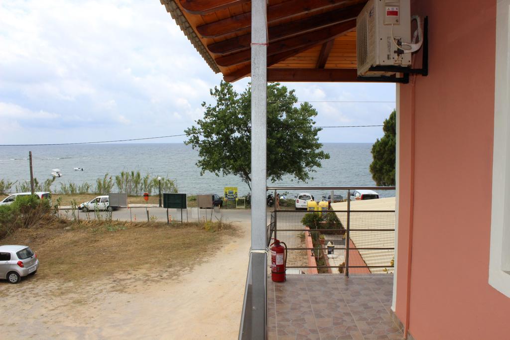 Апартаменти Seaview Айос-Георгіос Екстер'єр фото